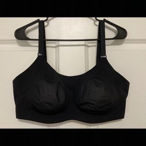 Knix Evolution wireless bra